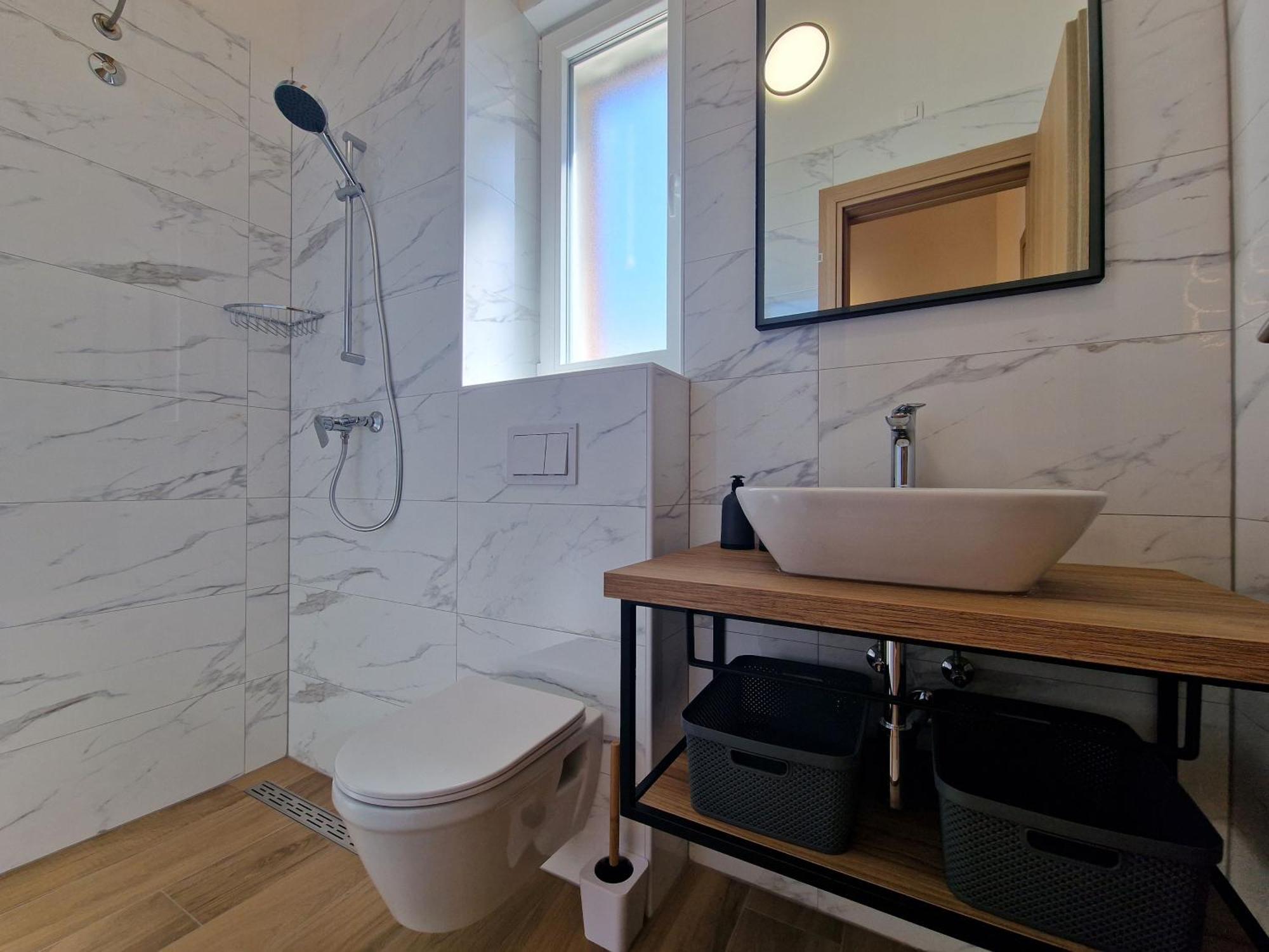 Apartments Miamare Примоштен Экстерьер фото